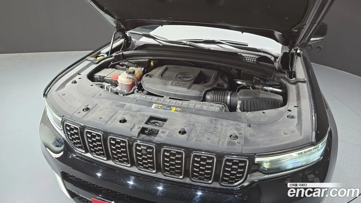 Jeep Cherokee — фото 8