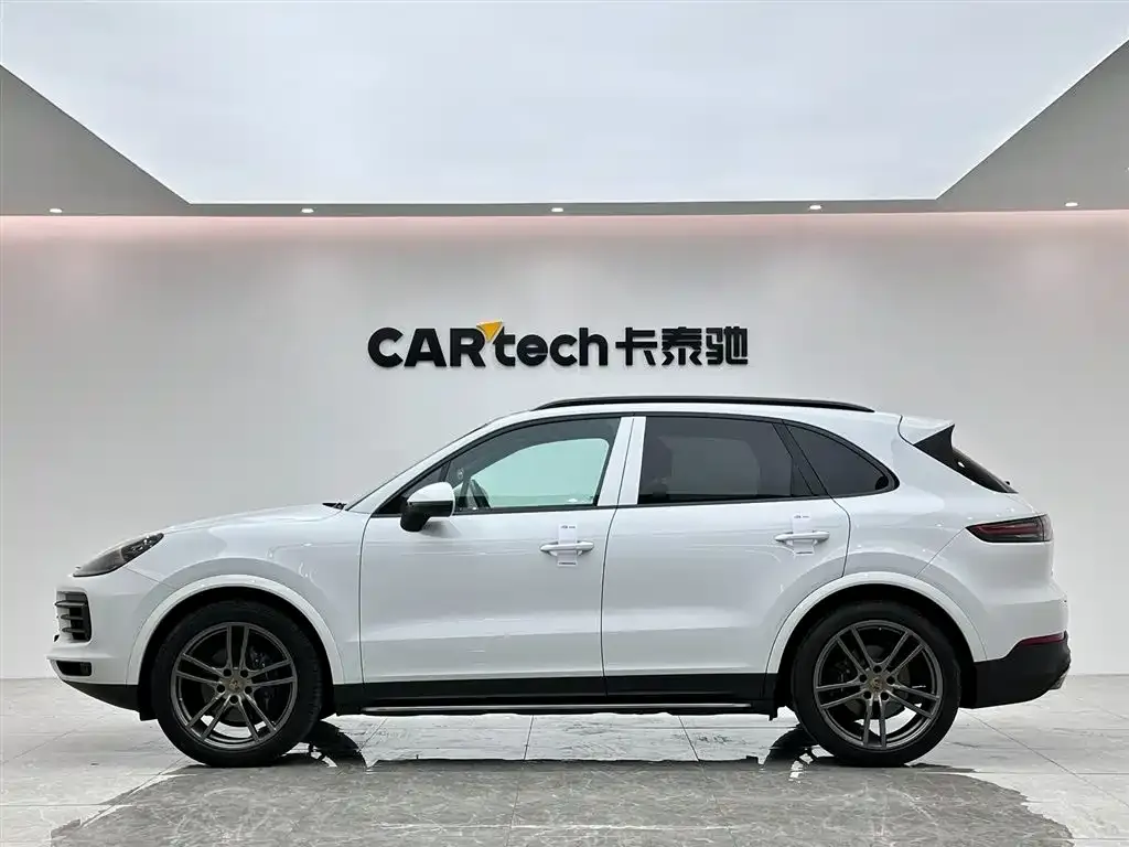 Porsche Cayenne — фото 9