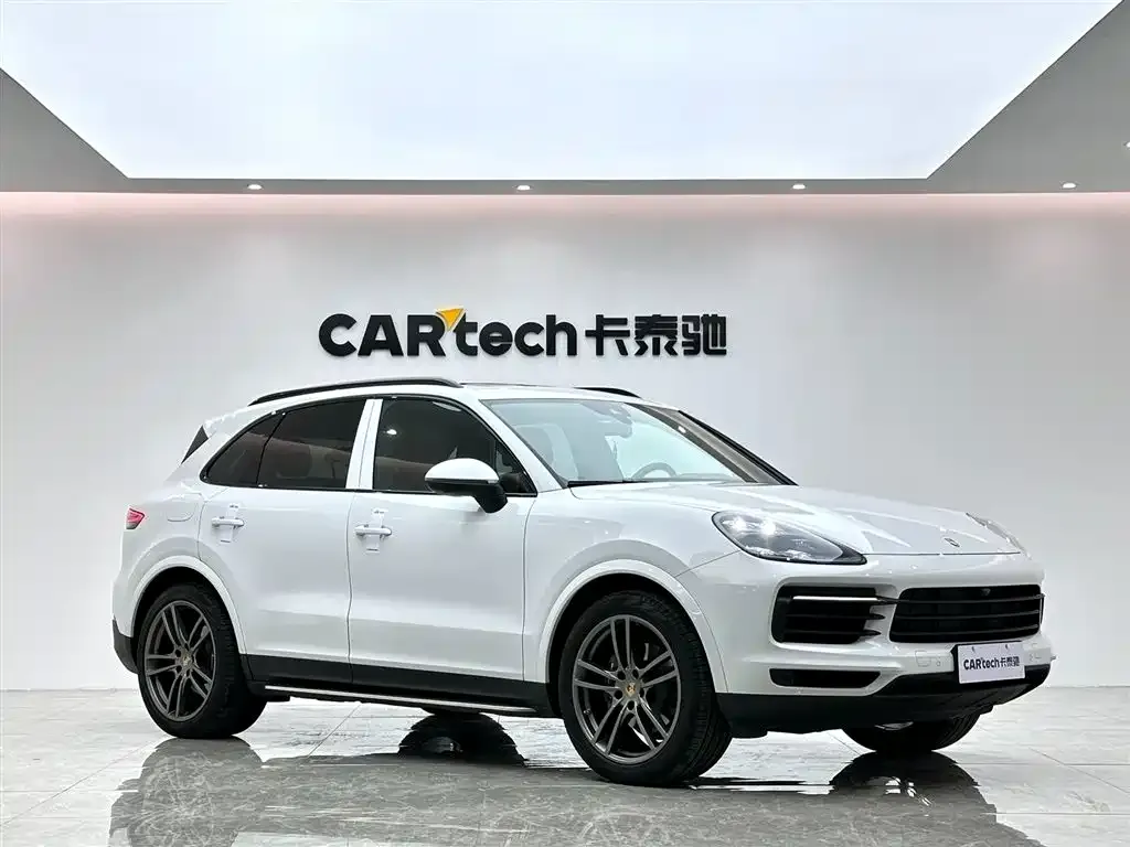 Porsche Cayenne — фото 7