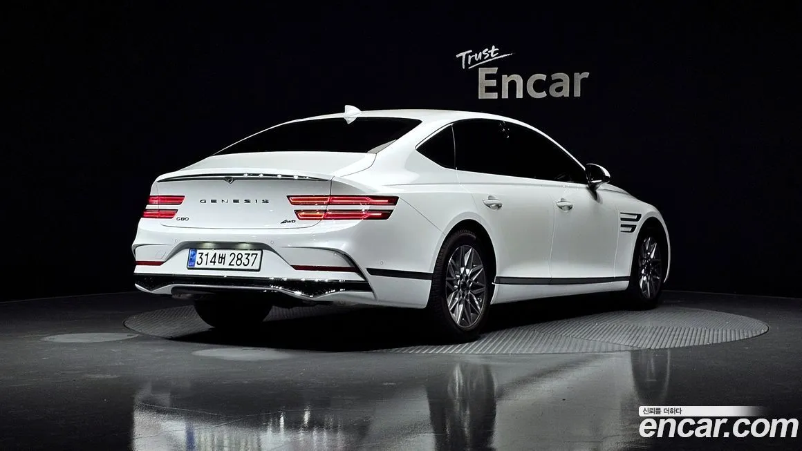 Genesis G80 — фото 10