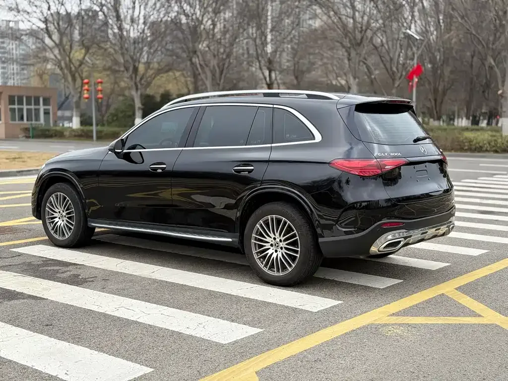 Mercedes-Benz GLC — фото 10