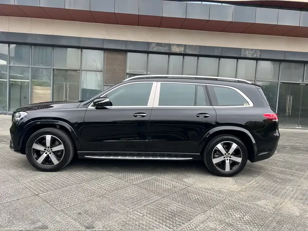 Mercedes-Benz GLS — фото 5