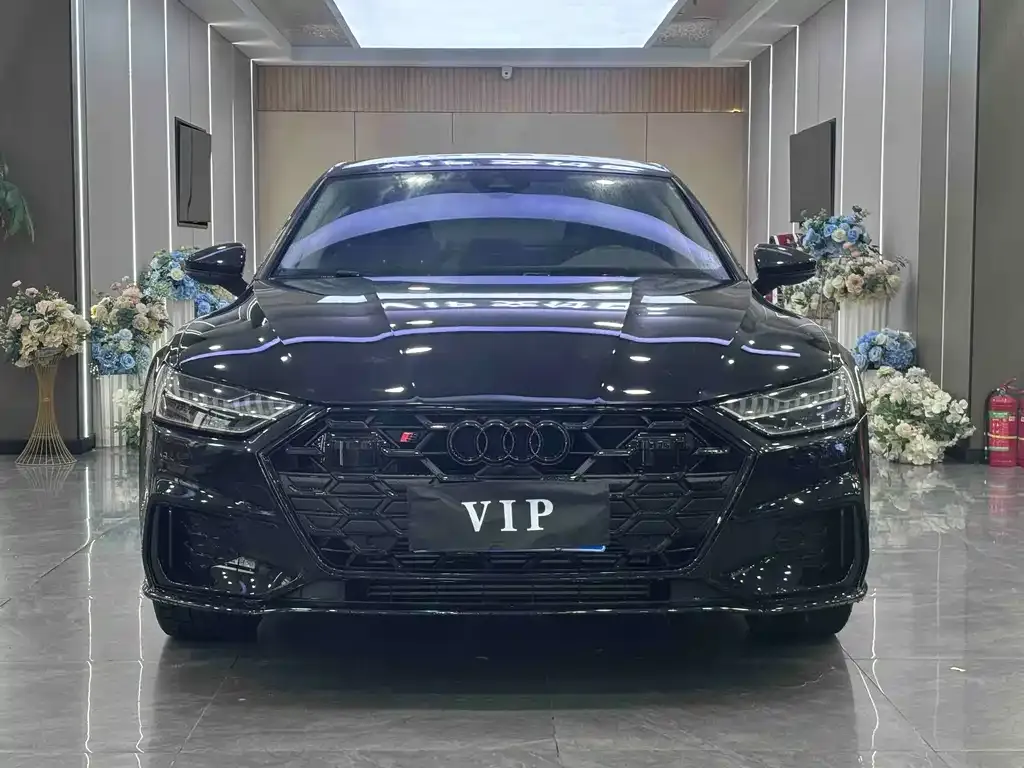 Audi A7L — фото 2