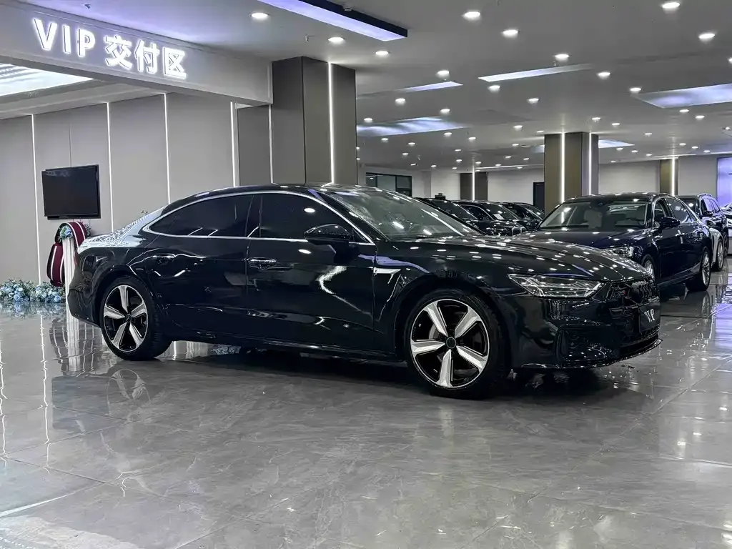 Audi A7L — фото 3