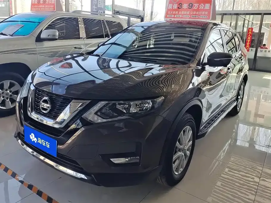 Nissan X-Trail — фото 1