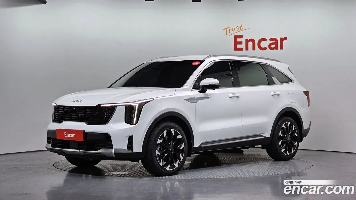 Kia Sorento — фото 1