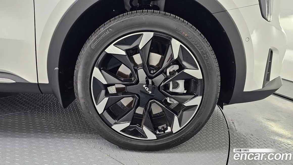 Kia Sorento — фото 2