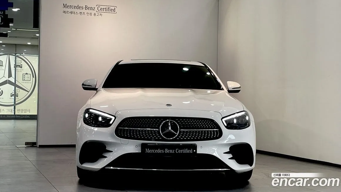 Mercedes-Benz E-Class — фото 10