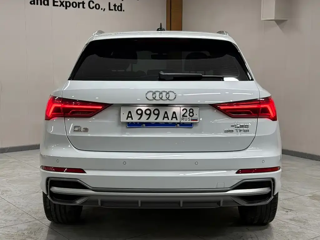 Audi Q3 — фото 3