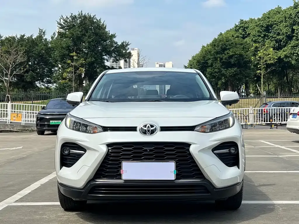 Toyota Wildlander — фото 2
