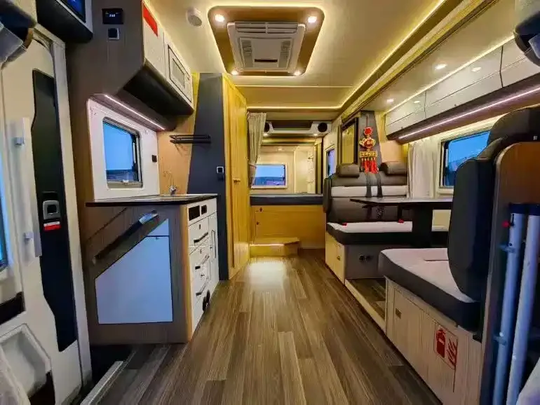 IVECO Ousheng — фото 6