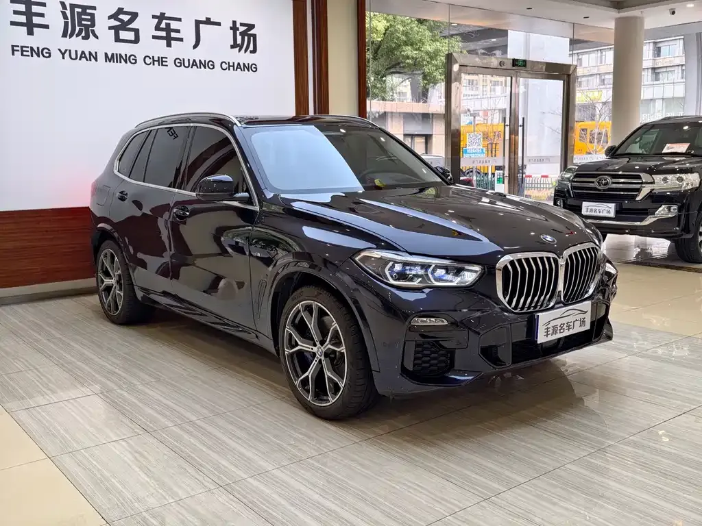 BMW X5 (Import) — фото 5