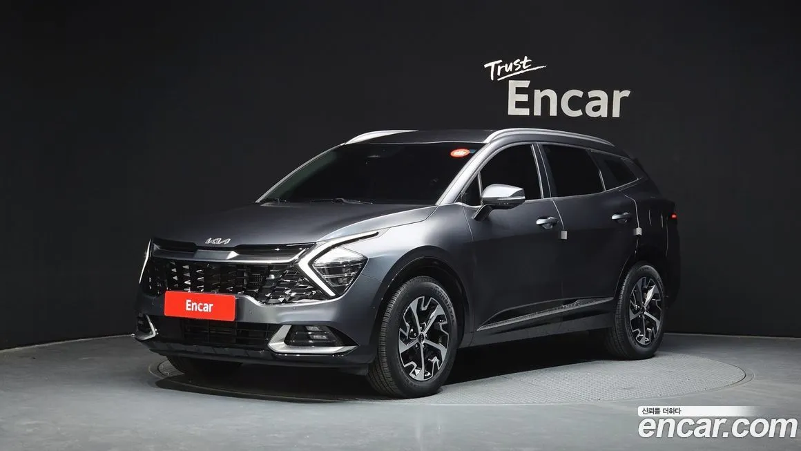 Kia Sportage — фото 1