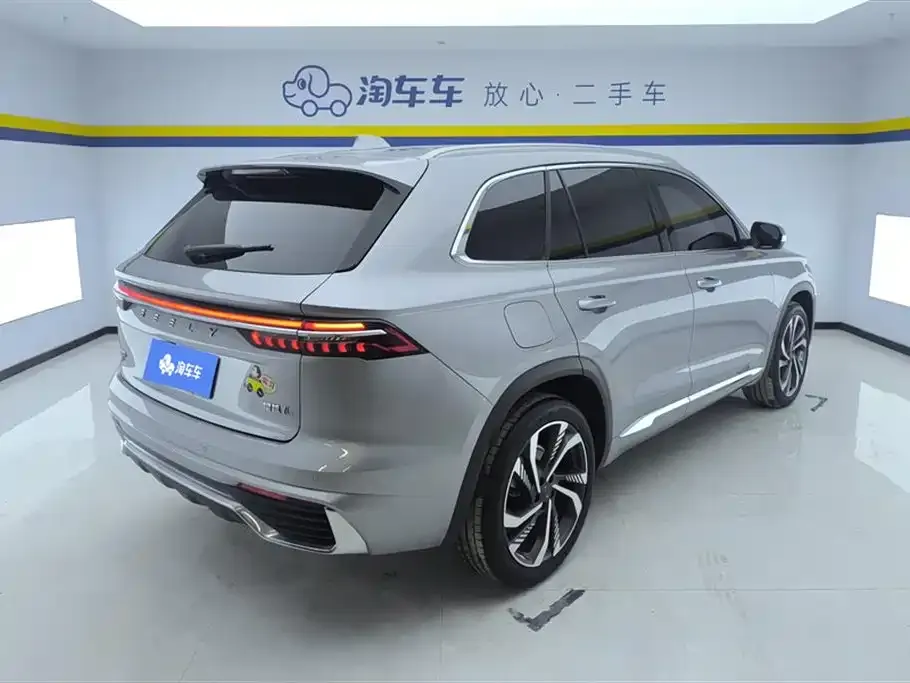 Geely Xingyue L — фото 8