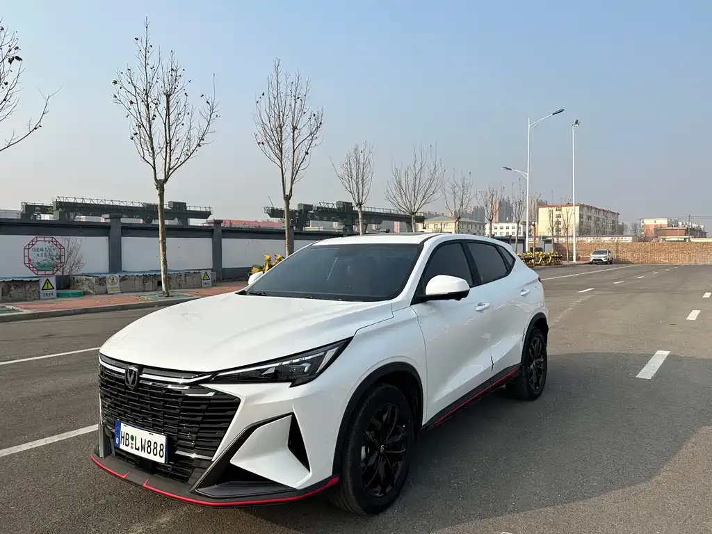 Changan X5 PLUS — фото 1