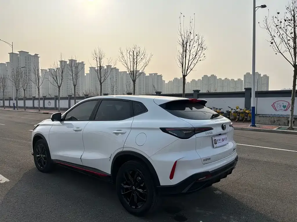 Changan X5 PLUS — фото 8