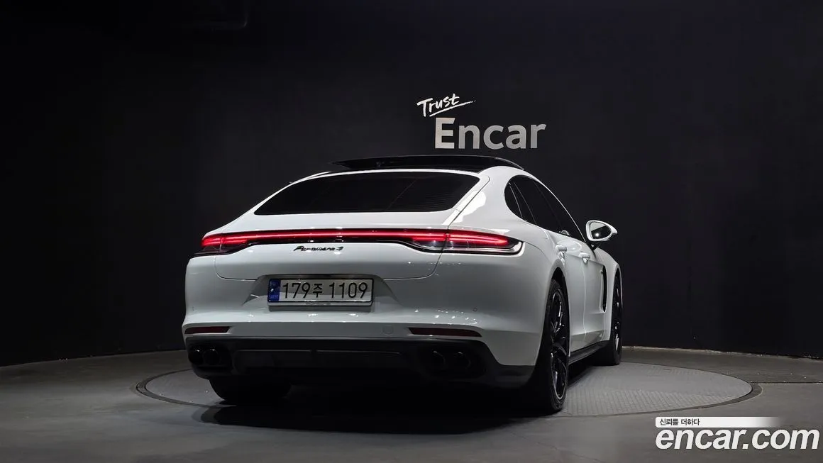 Porsche Panamera — фото 8