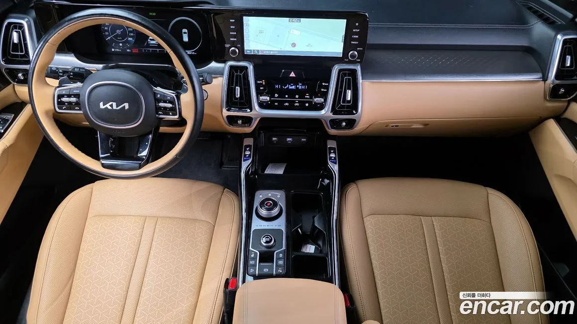 Kia Sorento — фото 6
