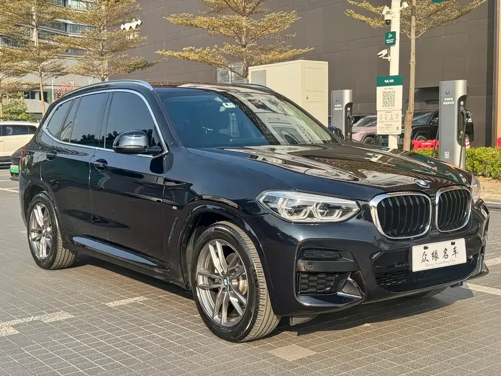 BMW X3 — фото 9