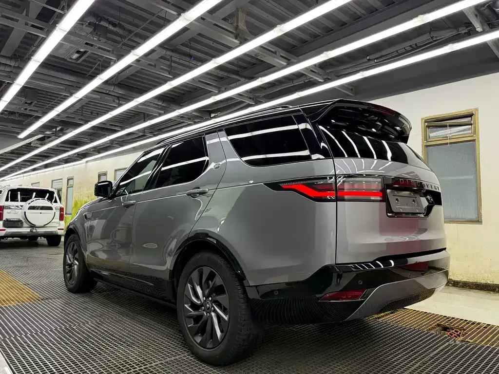 Land Rover Discovery — фото 8