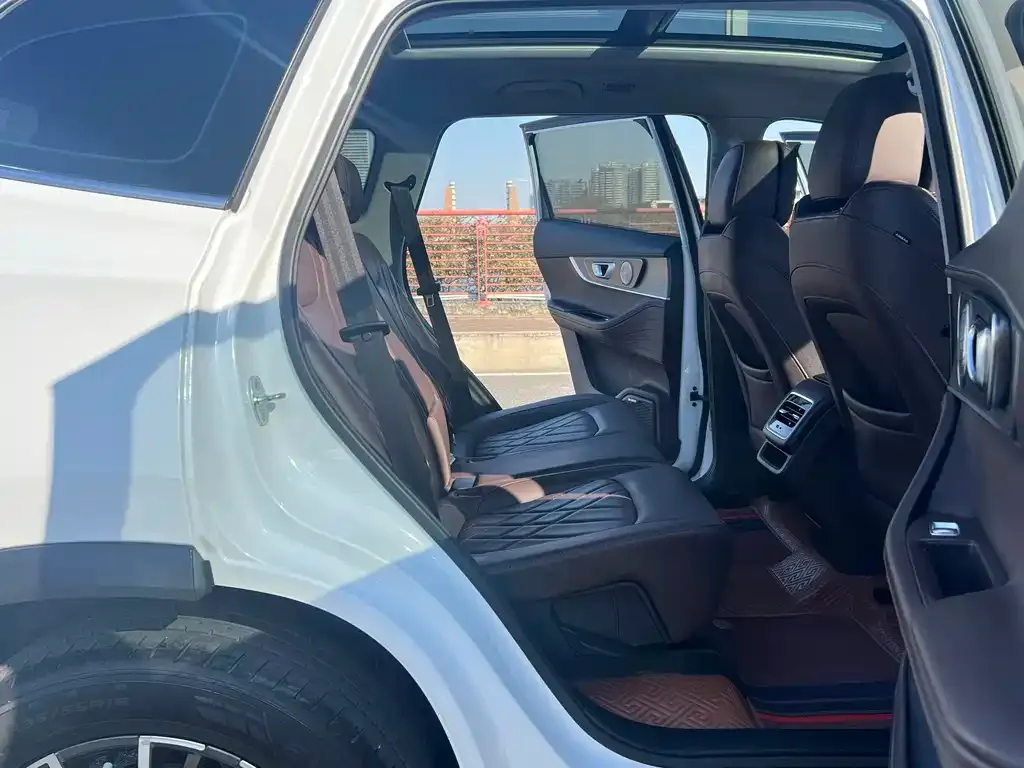 Chery Tiggo 8 PRO — фото 2