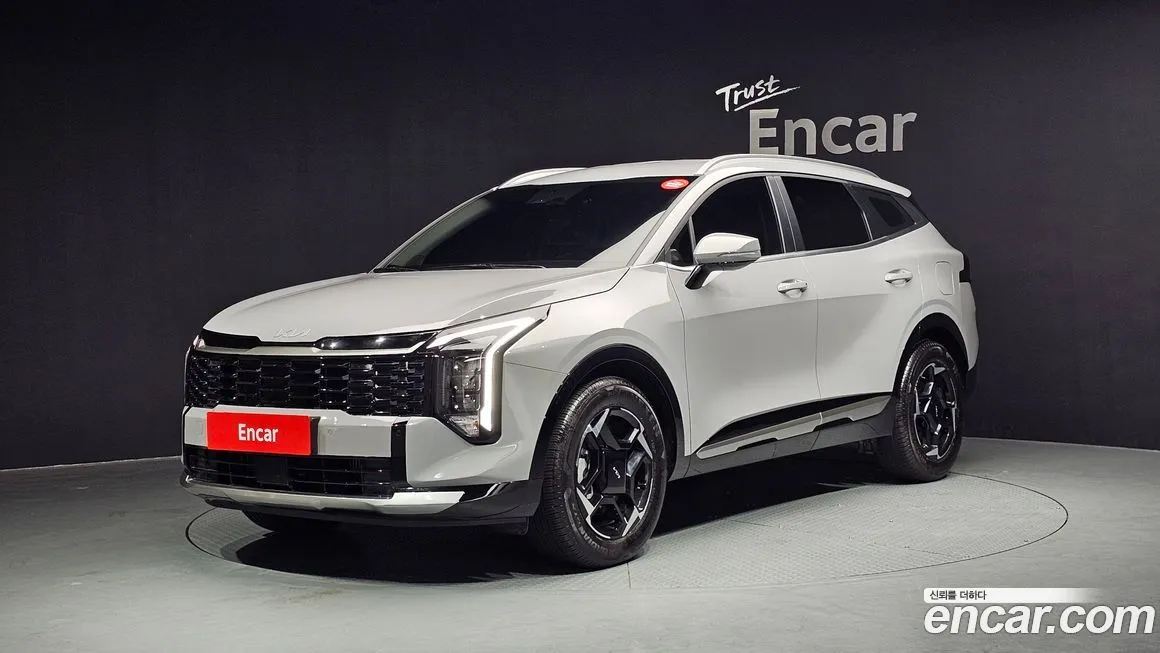 Kia Sportage — фото 1