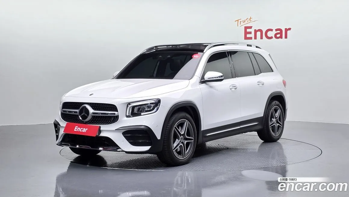Mercedes-Benz GLB-Class — фото 1