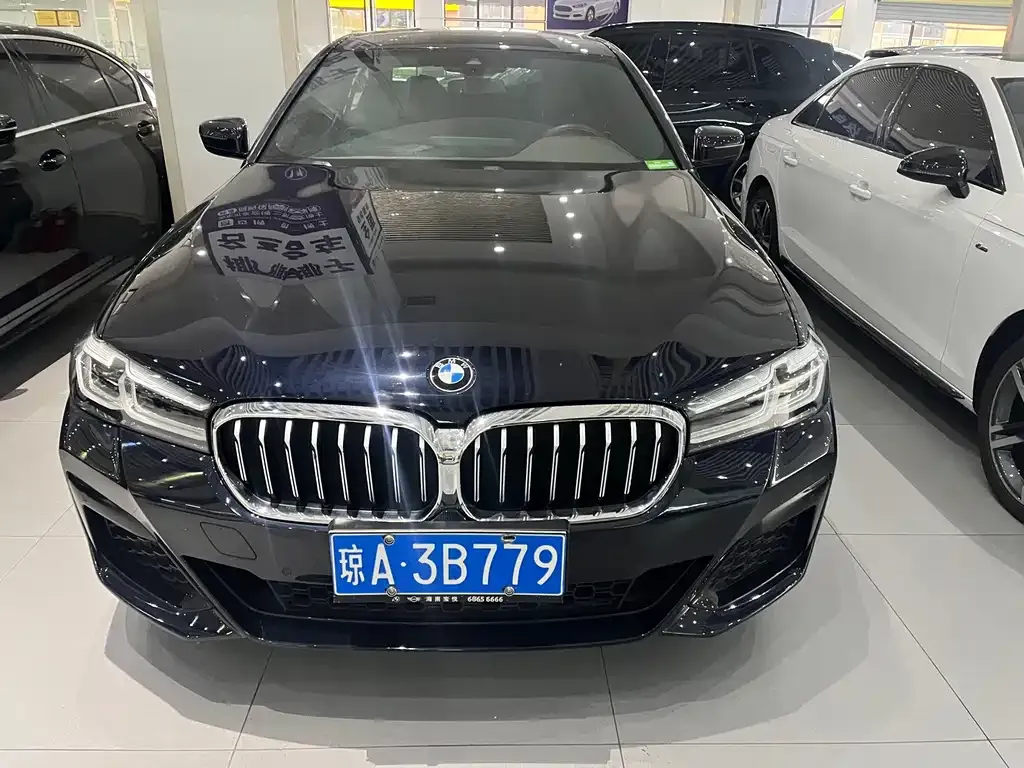 BMW 5 Series — фото 5