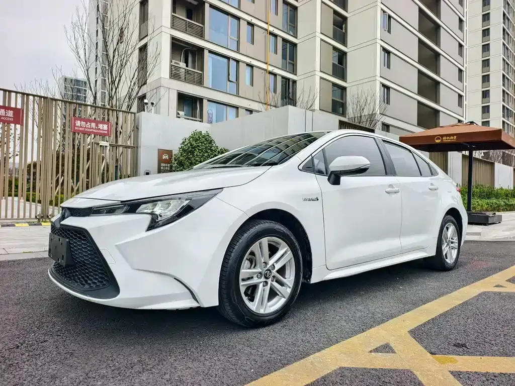 Toyota Levin — фото 1