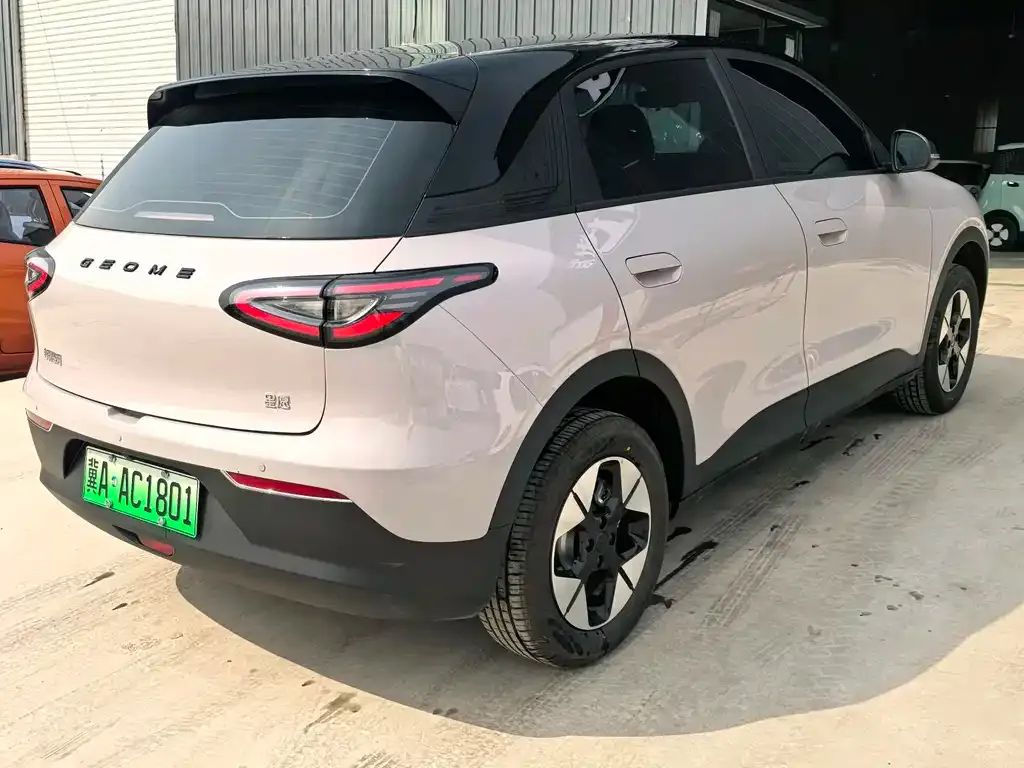 Geely Starburst — фото 4