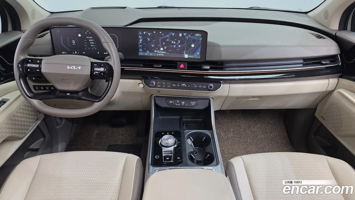 Kia Carnival — фото 10