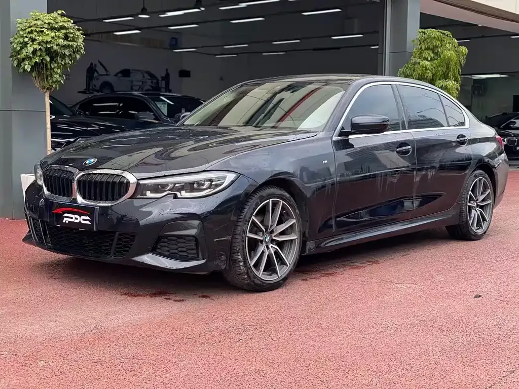 BMW 3 Series — фото 1