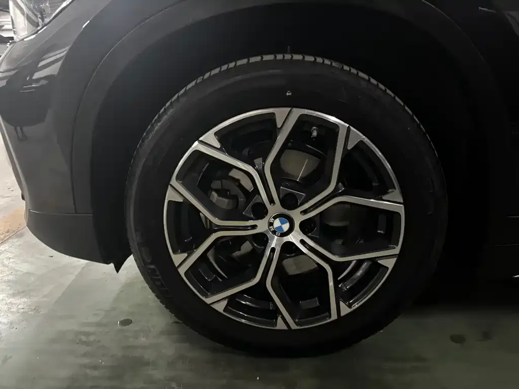 BMW X1 — фото 2