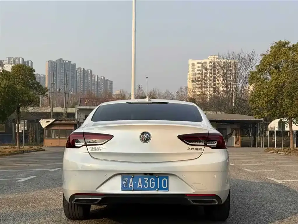 Buick Regal — фото 9