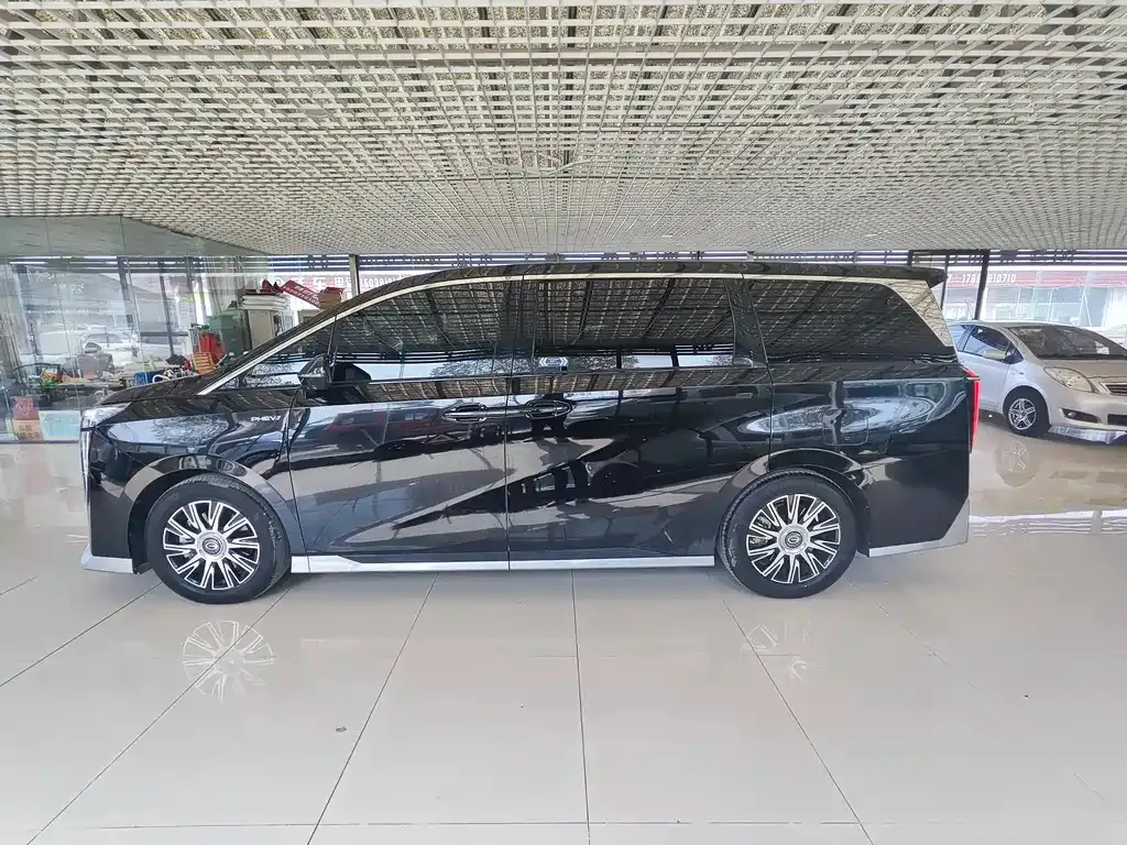 GAC Motor Trumpchi E9 — фото 10
