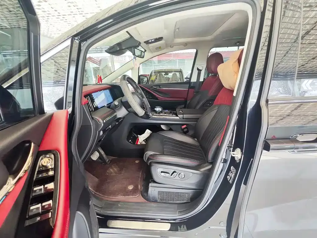 GAC Motor Trumpchi E9 — фото 2