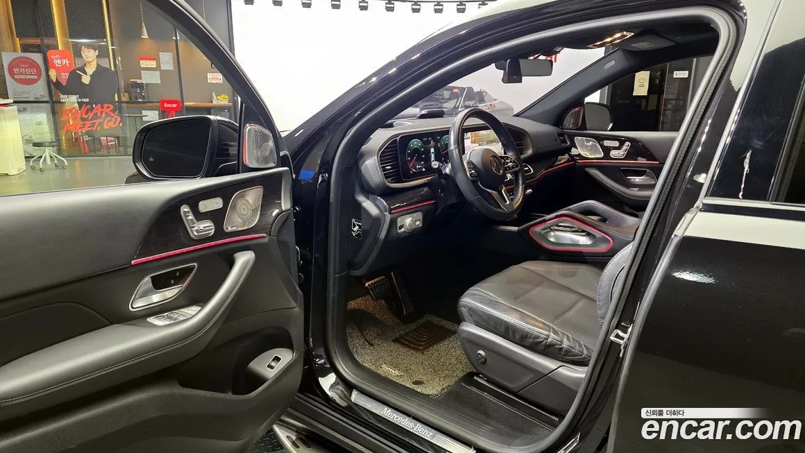 Mercedes-Benz GLE-Class — фото 10