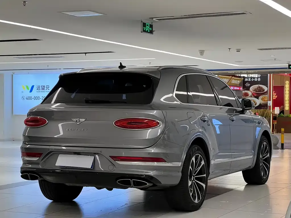Bentley Bentayga — фото 3