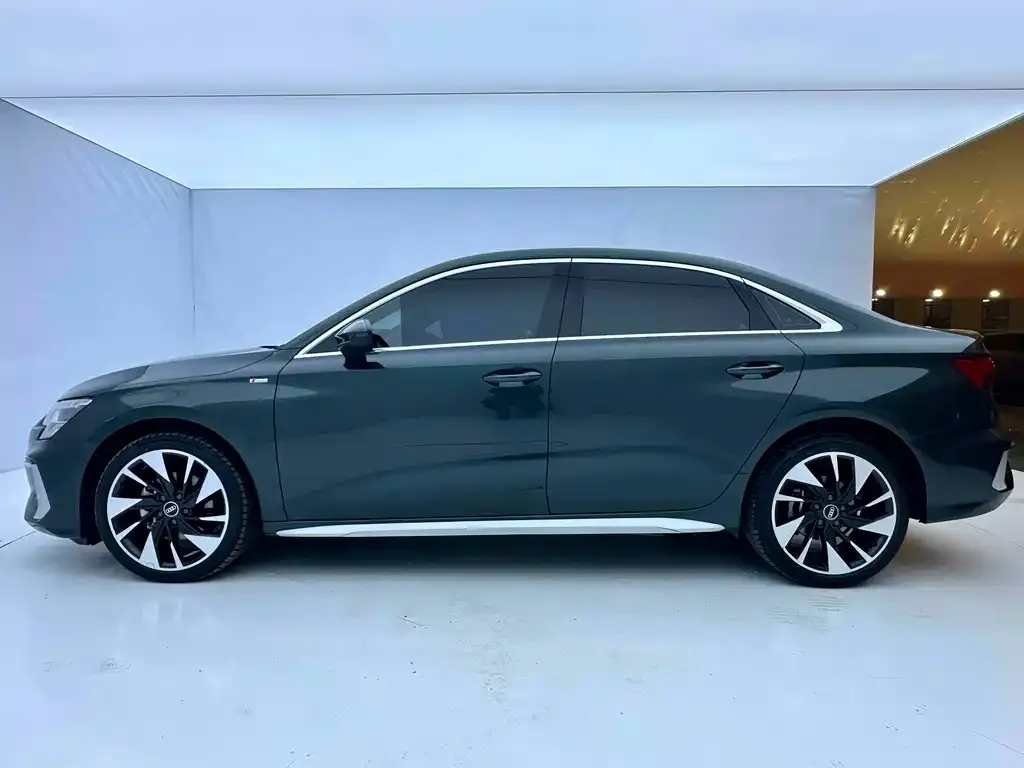 Audi A3 — фото 8