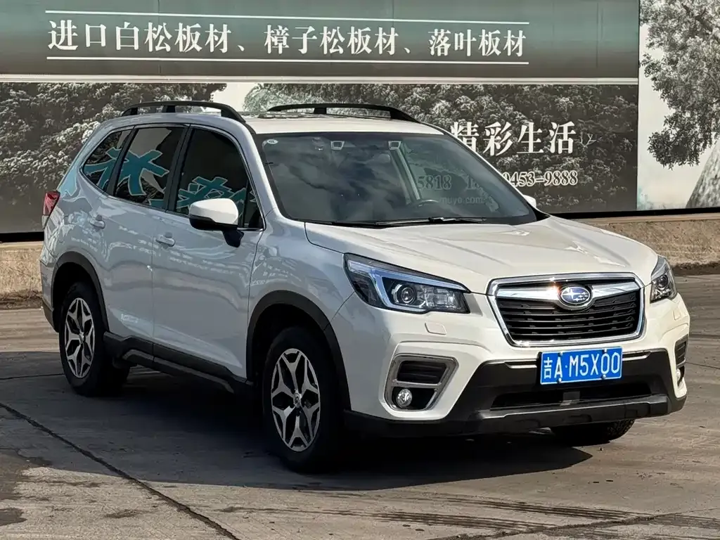 Subaru Forester — фото 7