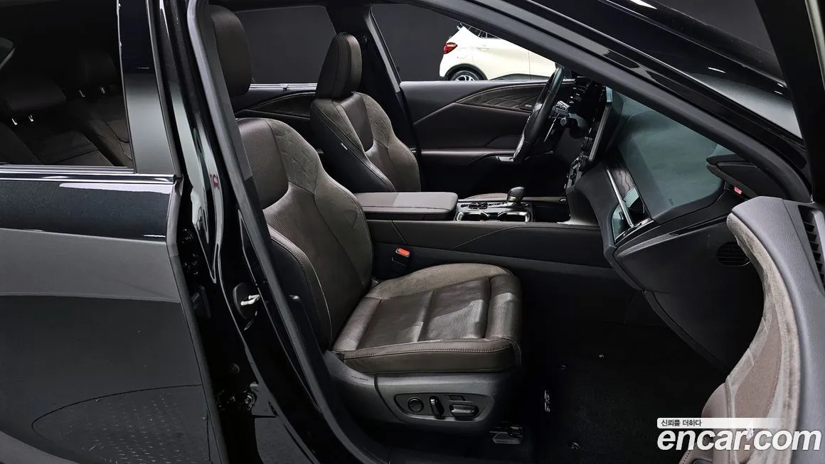 Lexus RX — фото 10