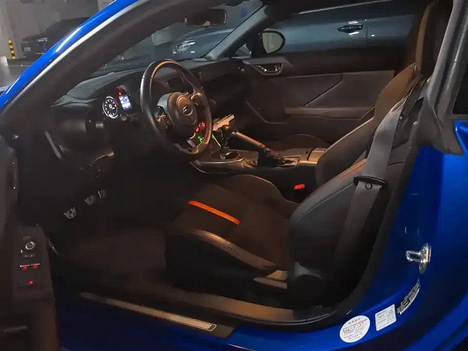 Subaru BRZ — фото 3