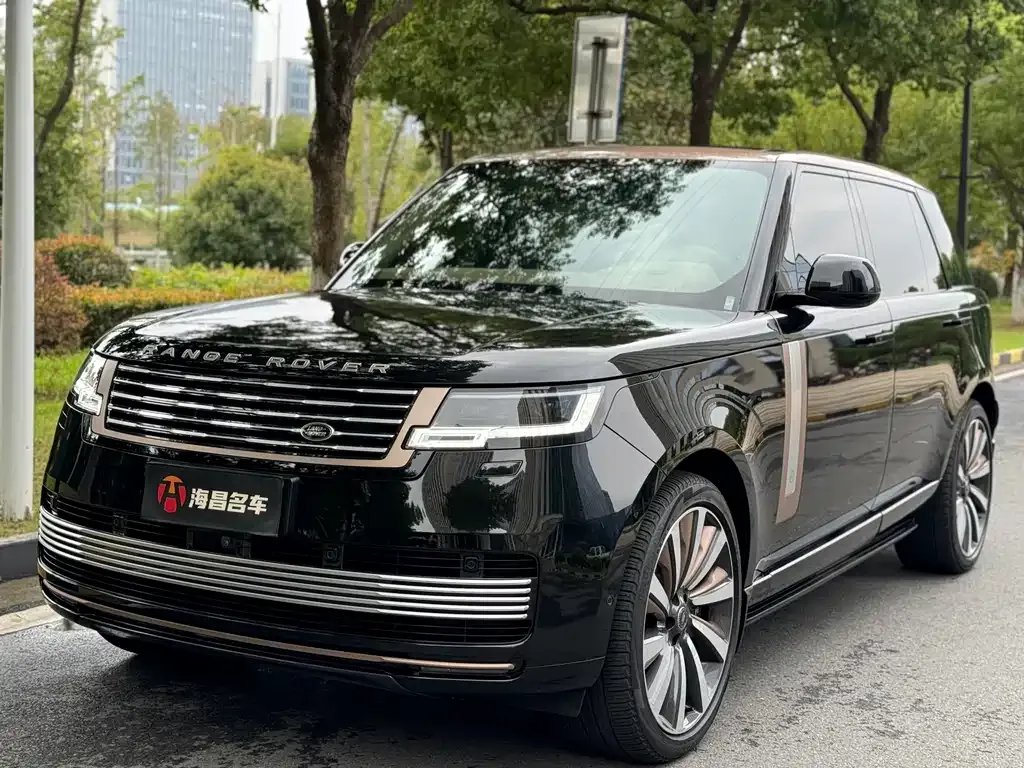 Land Rover Range Rover — фото 1