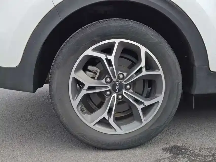Kia KX5 — фото 9