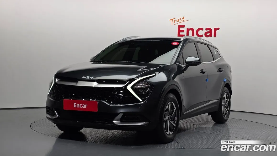 Kia Sportage — фото 1