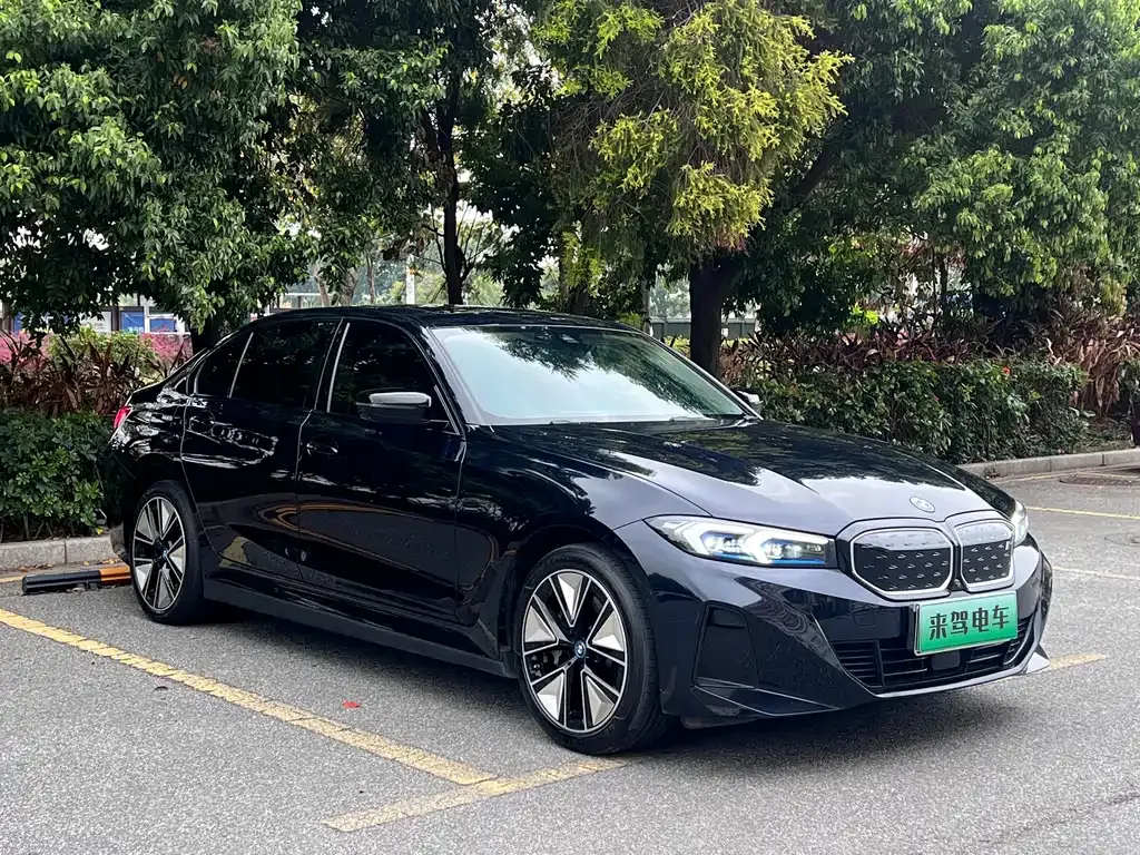 BMW i3 — фото 8