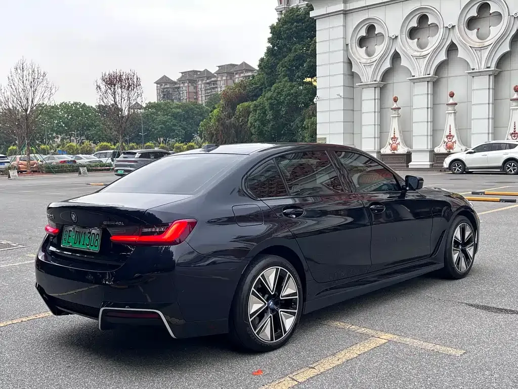 BMW i3 — фото 6