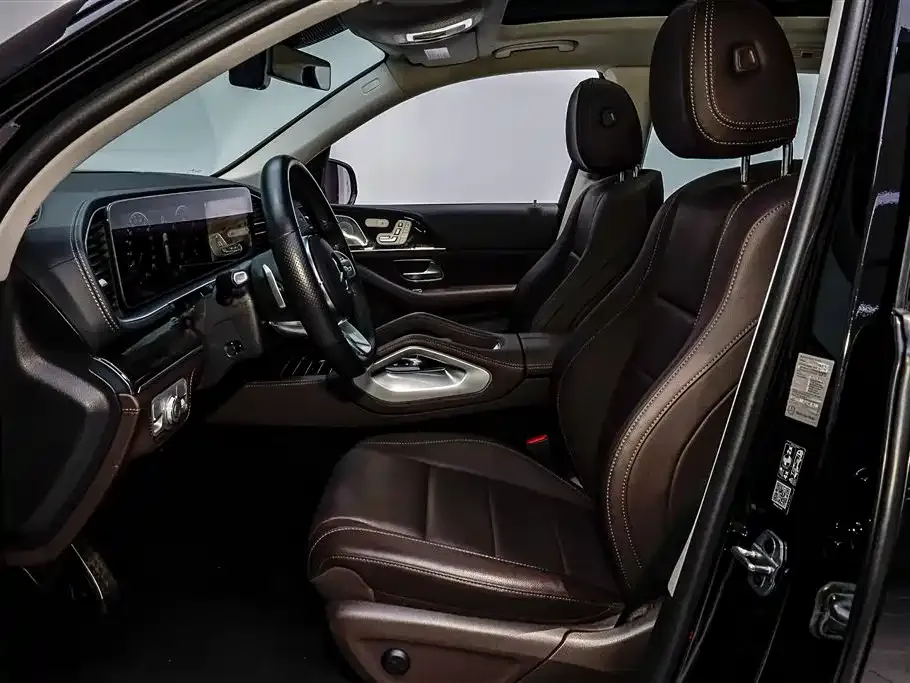 Mercedes-Benz GLS — фото 10