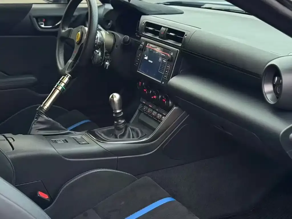 Subaru BRZ — фото 8
