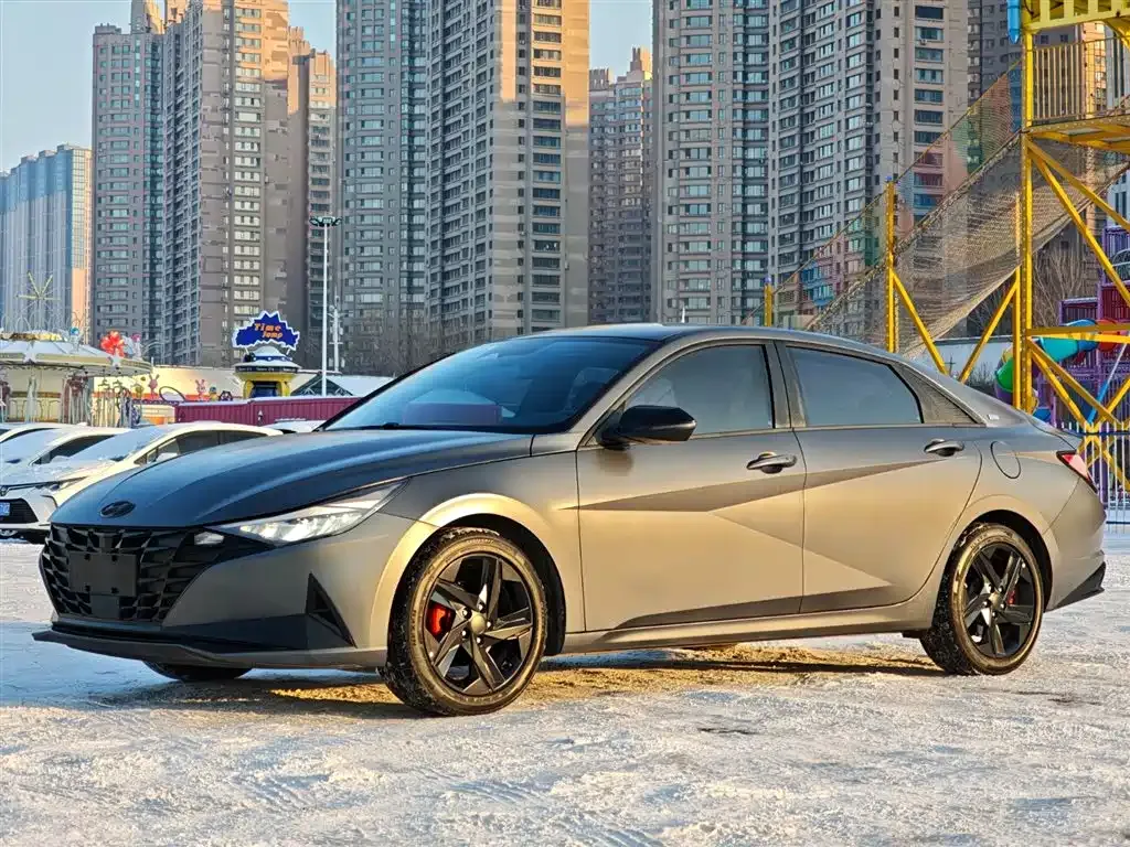 Hyundai Elantra — фото 6
